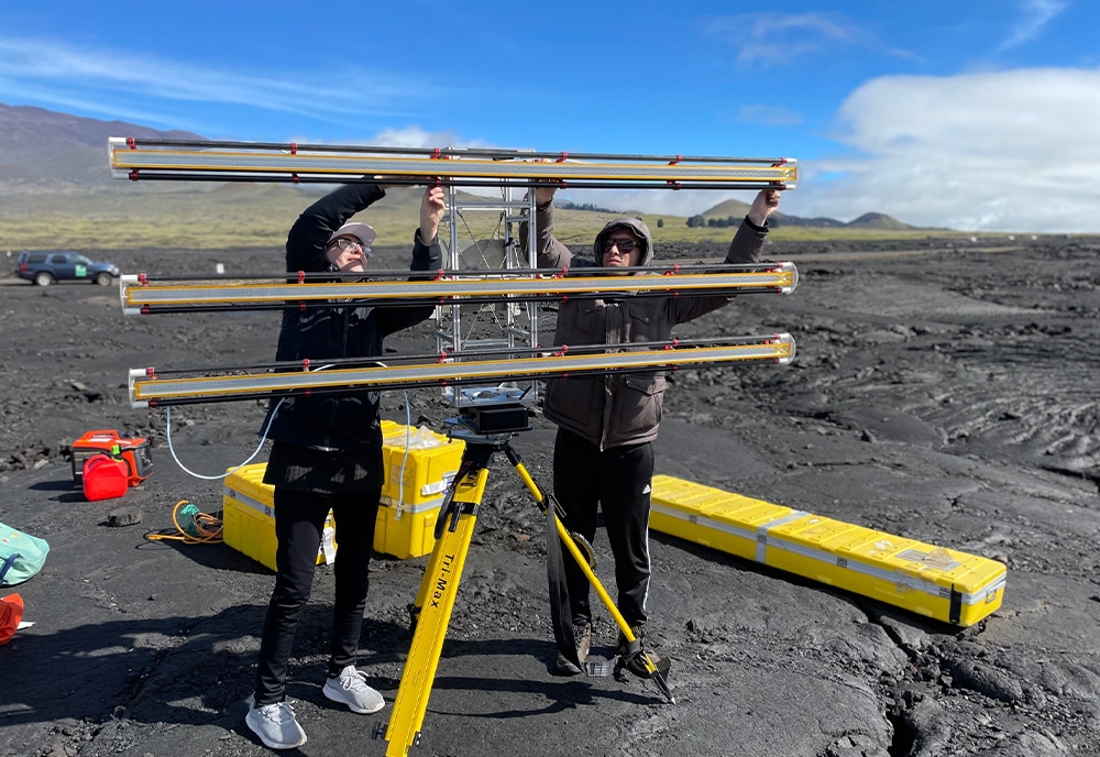 Mitigating volcano hazards: USF students and alumna travel to Hawaii to study Mauna Loa eruption