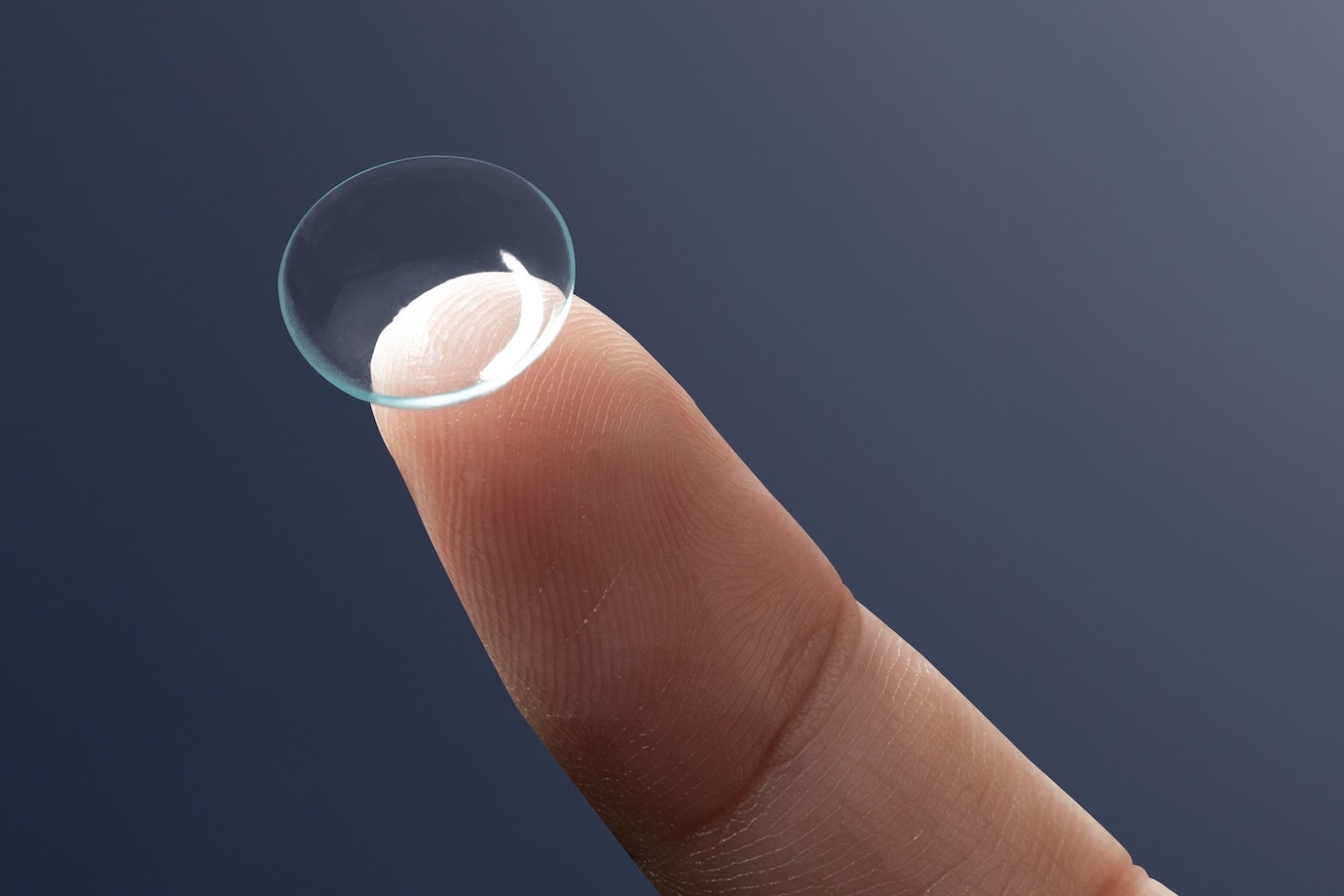 Contact Lenses to Treat Dry Eye Syndrome