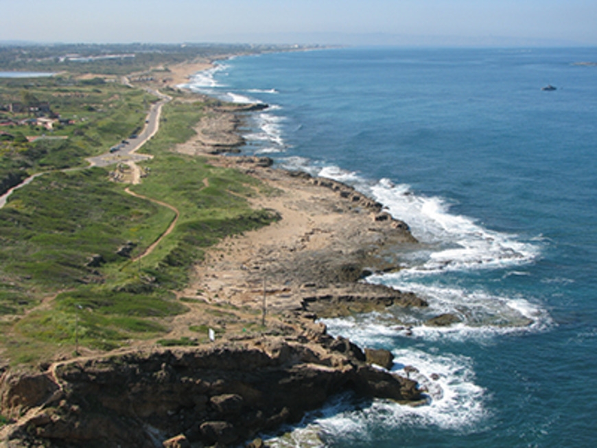 Stressed out: mapping the human footprint on coastal areas globally