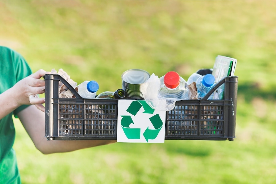 Improving Recyclable Waste Classification With Laser-Induced Breakdown Spectroscopy