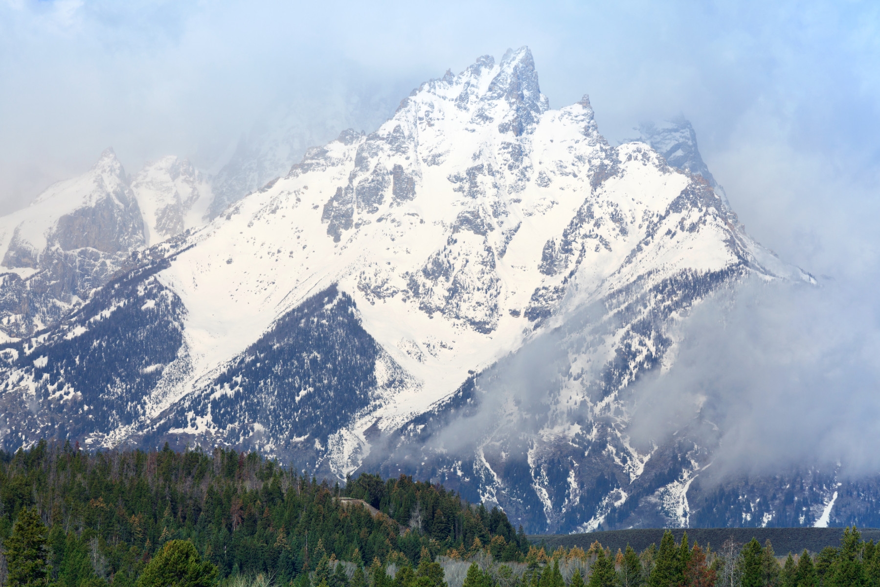 How mountains affect El Niño-induced winter precipitation