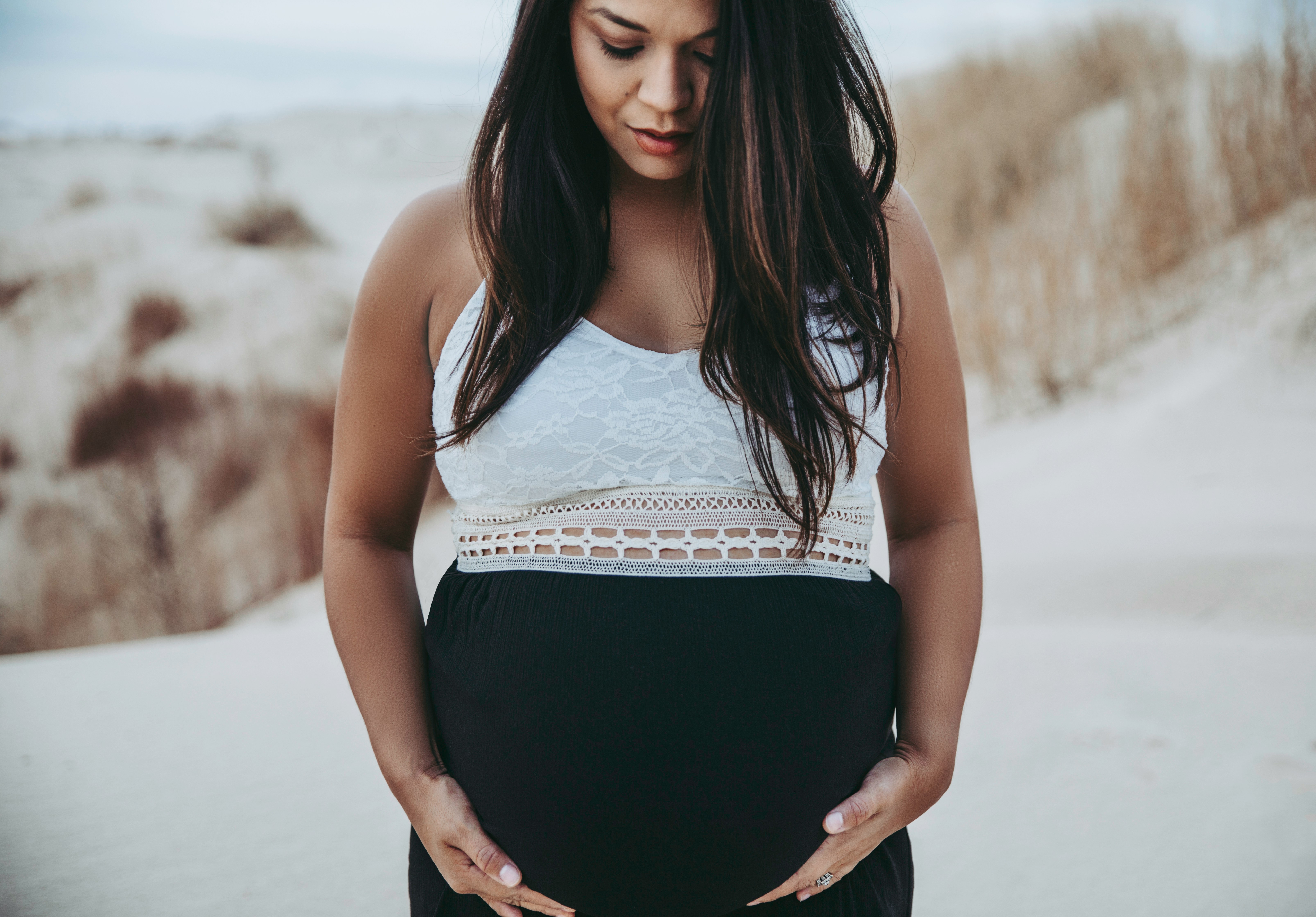 Stress during pregnancy can lead to early maturation of first-born daughters