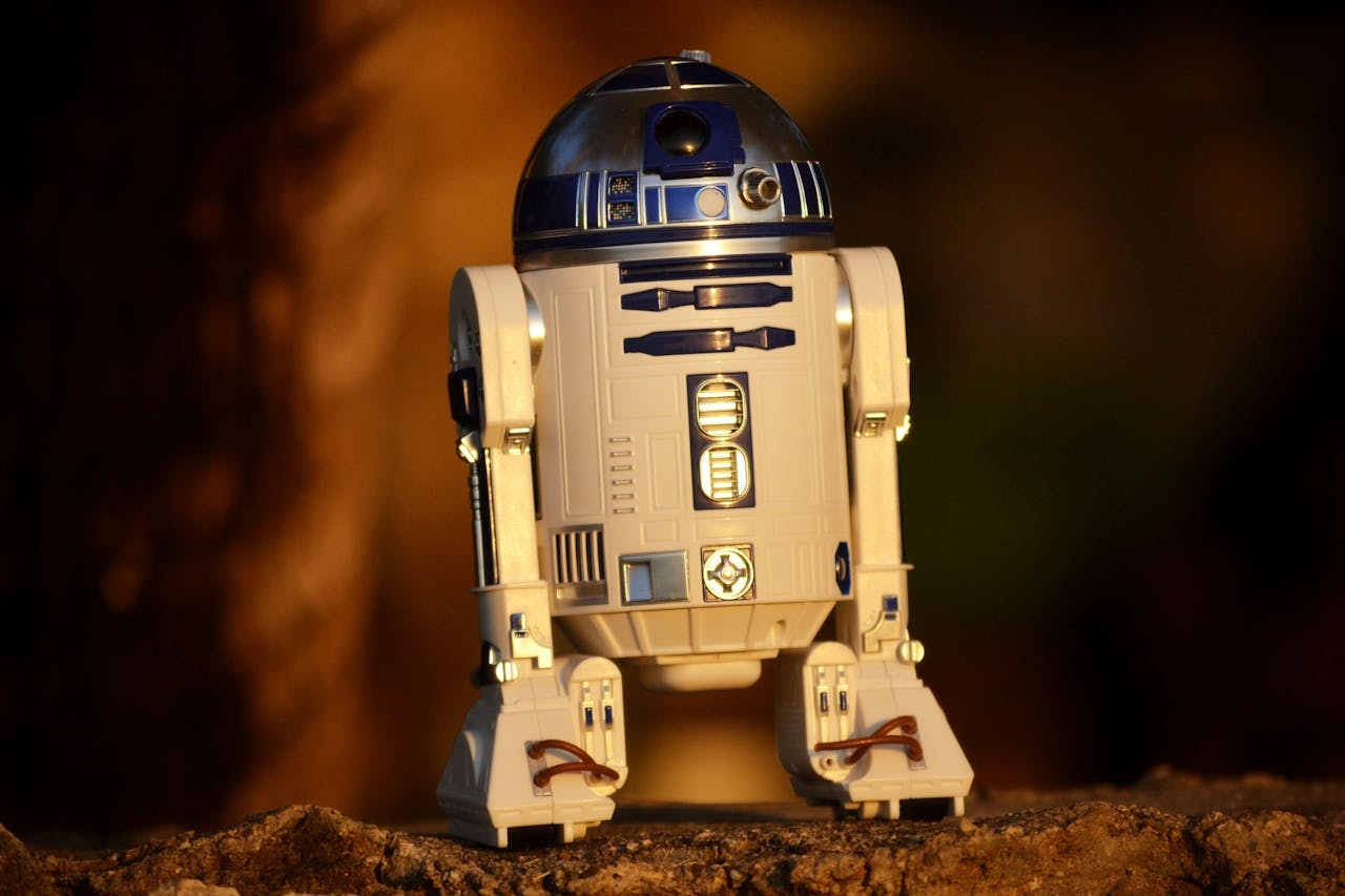 Nanorobot with hidden weapon kills cancer cells