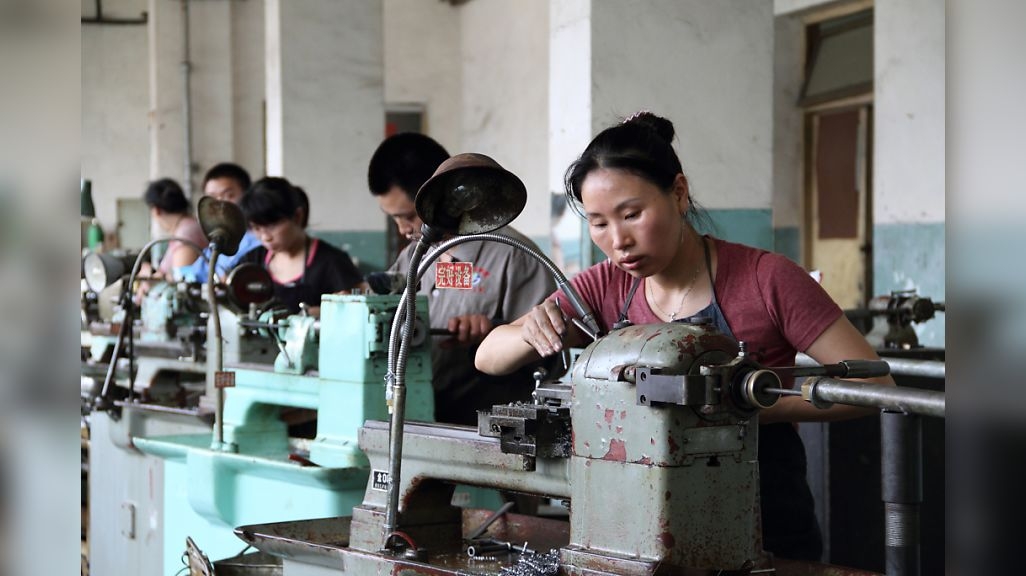 Early retirement impacts mental health of blue-collar women more than white-collar peers