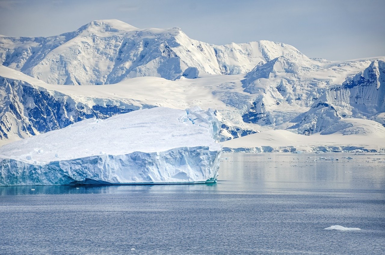 Political shadows cast by the Antarctic curtain