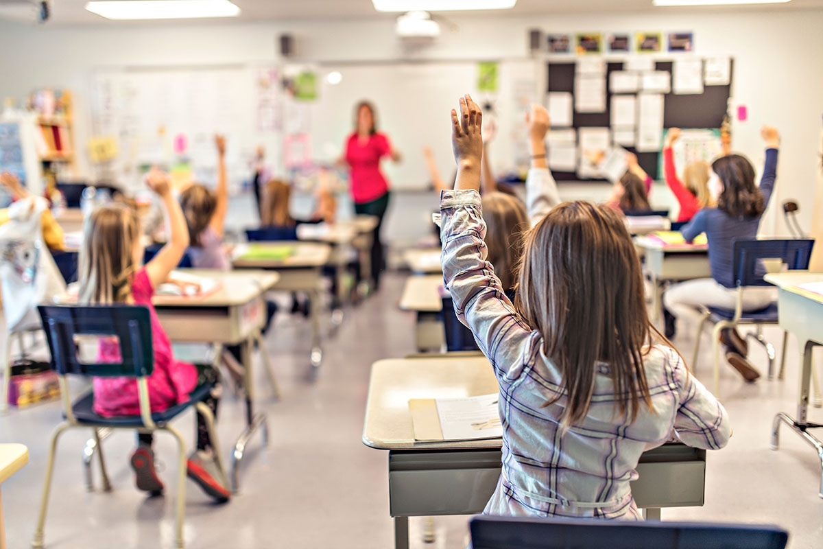 Education scholar calls for ecological shift to 'school within a school' to give students autonomy needed for success