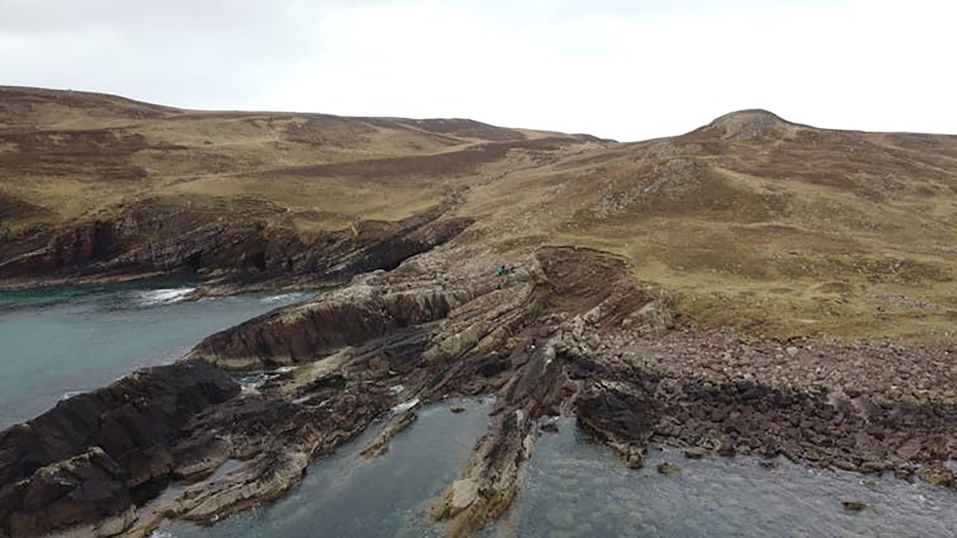 Billion-year-old impact in Scotland sparks questions about life on land