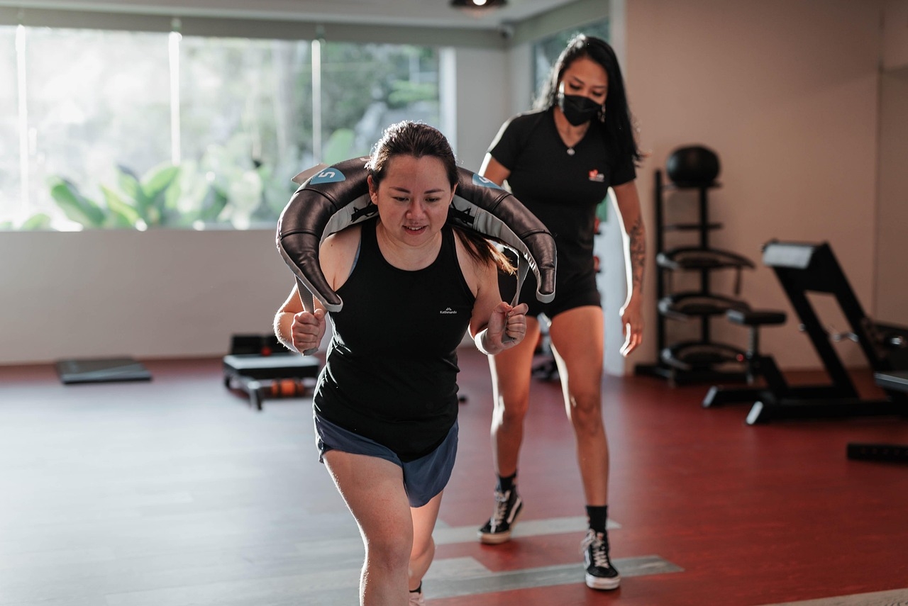 Intermittent fasting strategies and their effects on body weight and other cardiometabolic risk factors: systematic review and network meta-analysis o