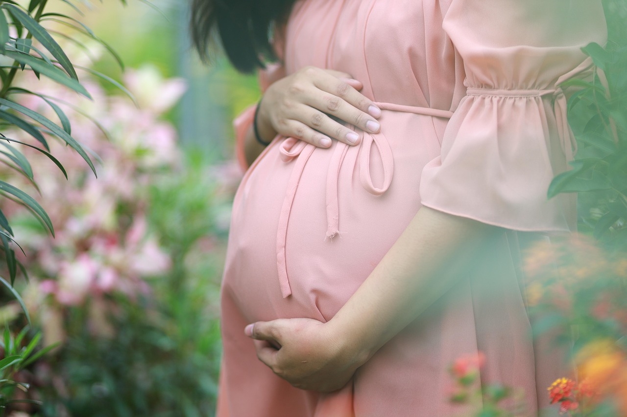 Mothers massively change their intestines during pregnancy and nursing