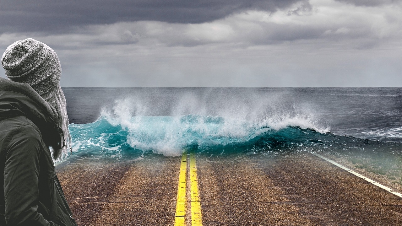 Impact of Climate Change on Water Resources Will Increase Price Tag to Decarbonize the Grid
